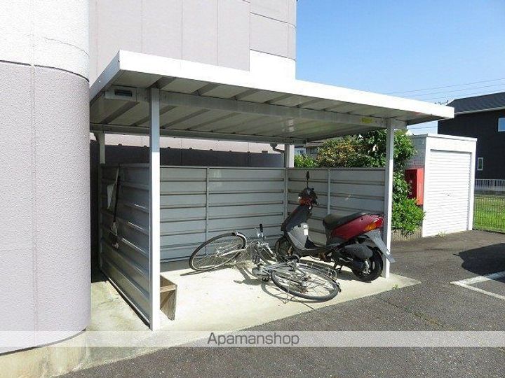 岐阜県羽島郡岐南町野中1丁目の賃貸マンションの外観