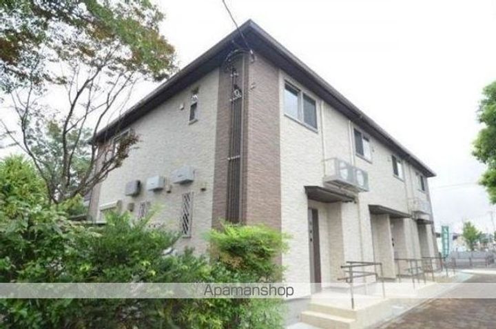 東京都福生市大字熊川の賃貸アパートの外観
