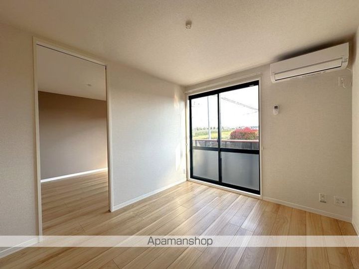 ディアスT&H B101の内装