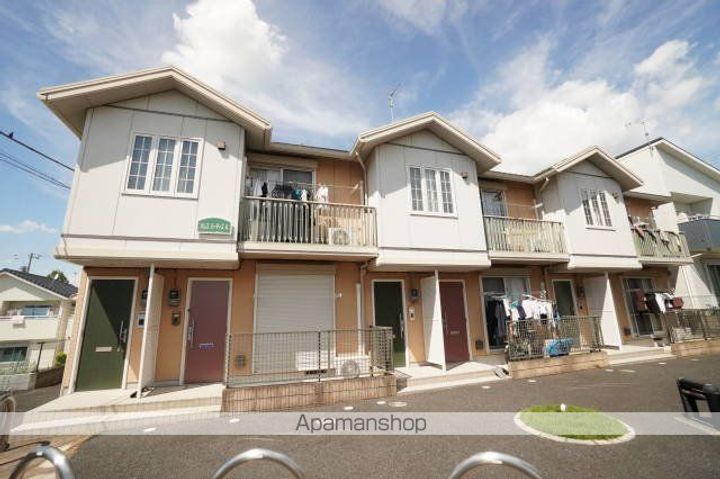 パレスバーディスA棟202の外観