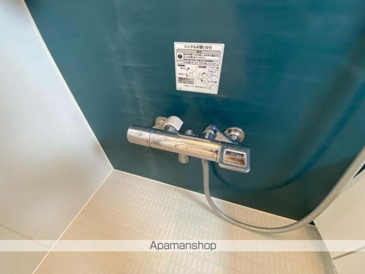 香川県高松市旅篭町の賃貸マンションの内装