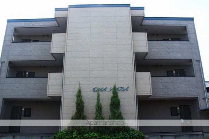 香川県高松市高松町の賃貸アパートの外観