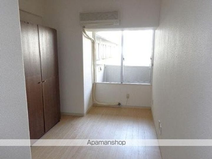 ラ・レジダンス・ド・シャトレーヌ705の居間