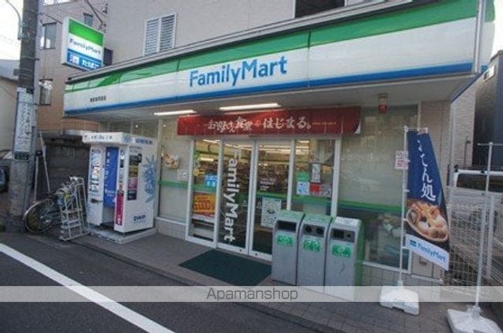 レフィールオーブ代々木の周辺