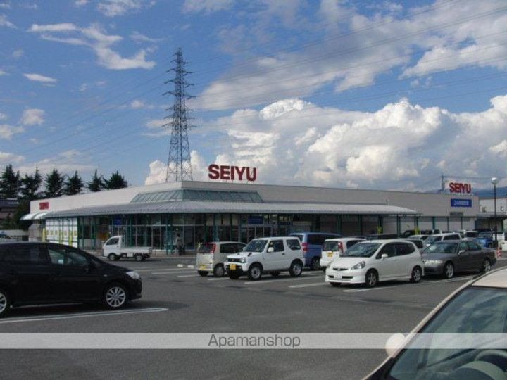 メイ・ベルⅠ103の周辺