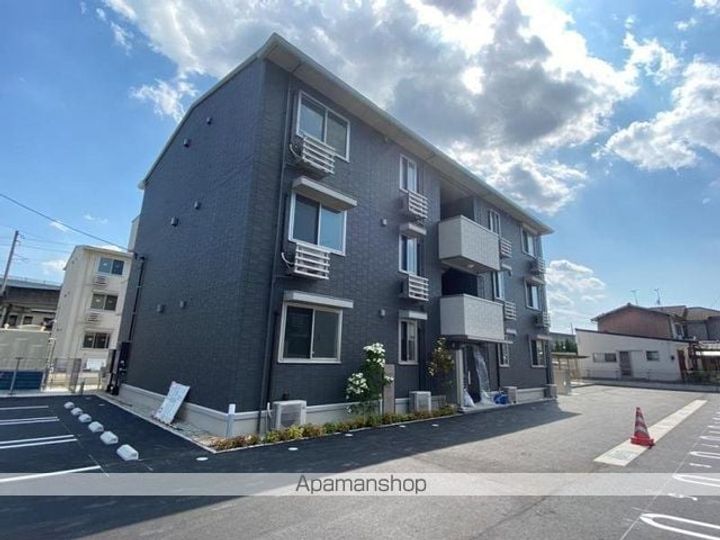 香川県高松市東山崎町の賃貸アパートの外観