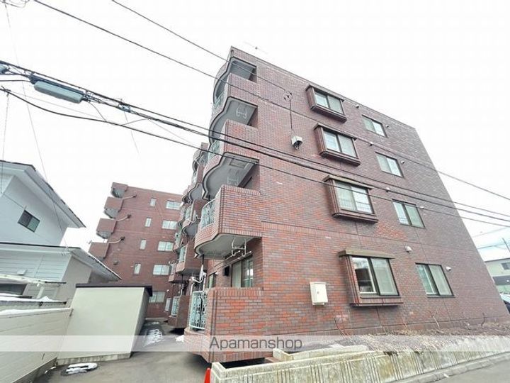 パイオニア美原の外観