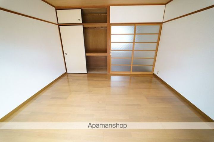 マルマツハイツ A棟102の内装