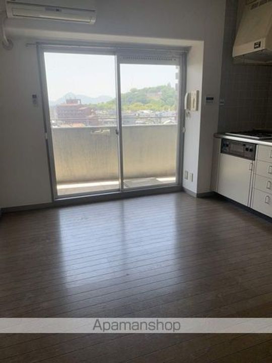 ベルメール土居の居間