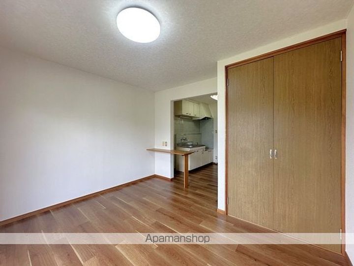 エスティーハイツ102の内装