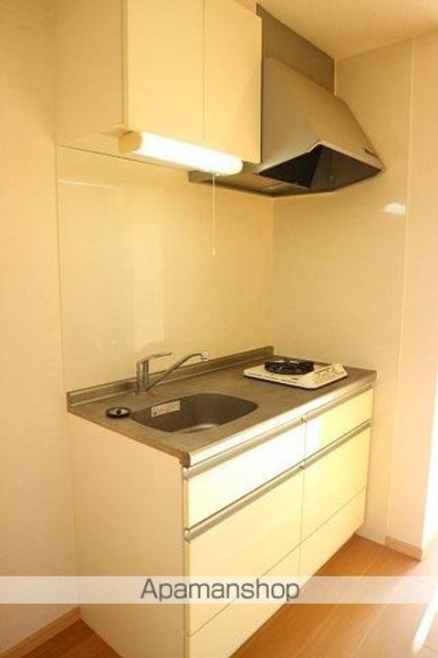 香川県高松市伏石町の賃貸マンションのキッチン