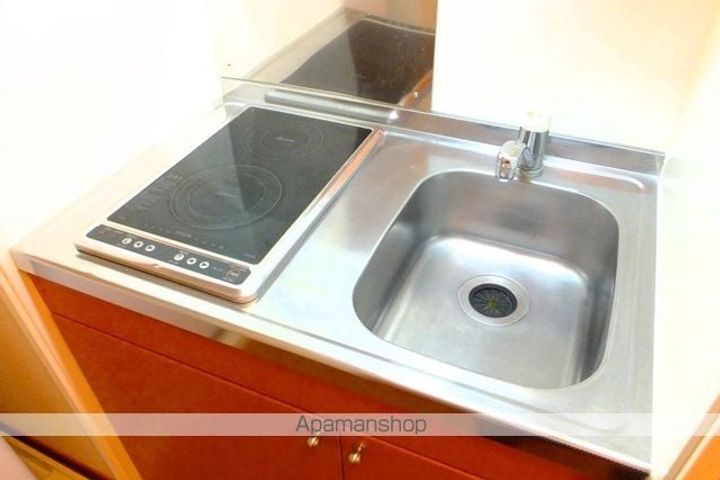 レオパレスパーチェ作新台のキッチン