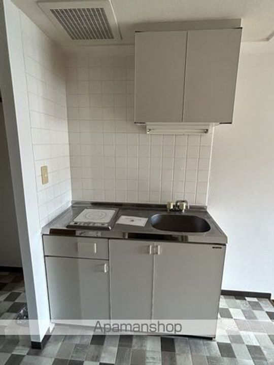 ヴィラ森林公園305のキッチン