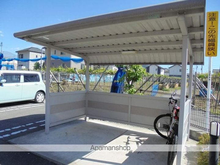 トゥー・ル・モンドBのその他画像