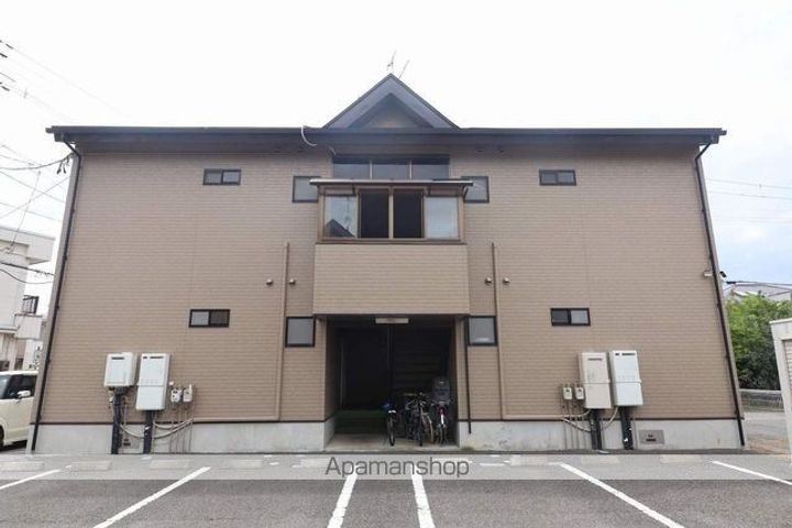 シティハイツ小林B棟の外観
