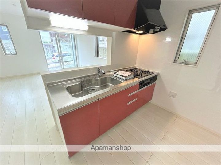 神奈川県横浜市戸塚区上倉田町(一戸建)の賃貸物件のキッチン