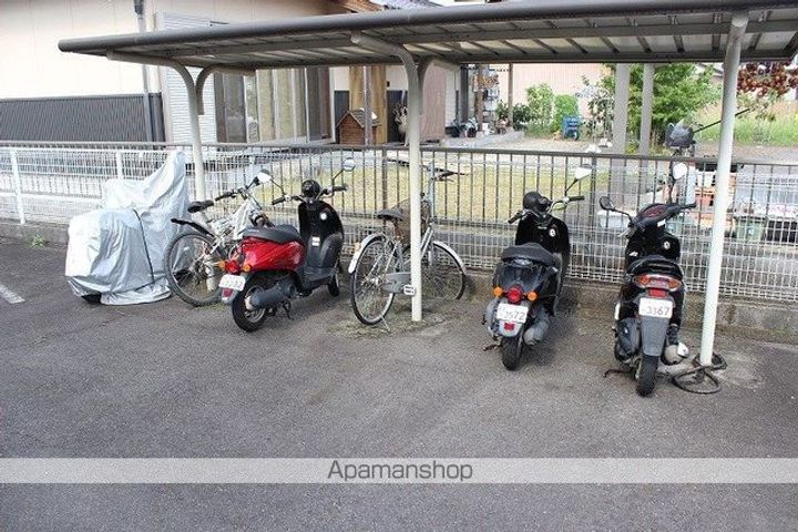 シューフルールⅦ103の外観