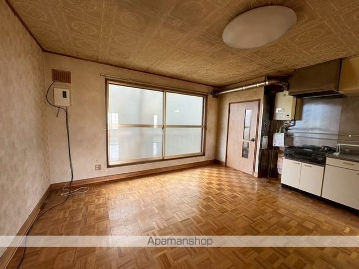 ハイツ髙橋№15の居間