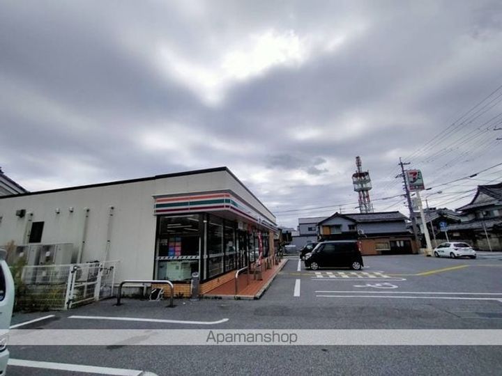 レオパレスクルトゥールTM101の周辺