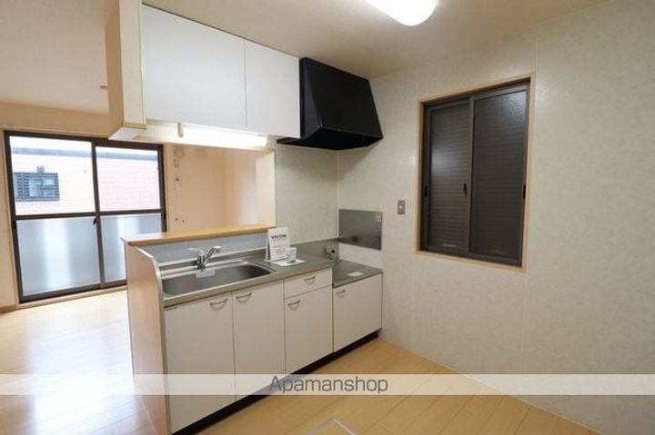 ピエルテル 六番館のキッチン