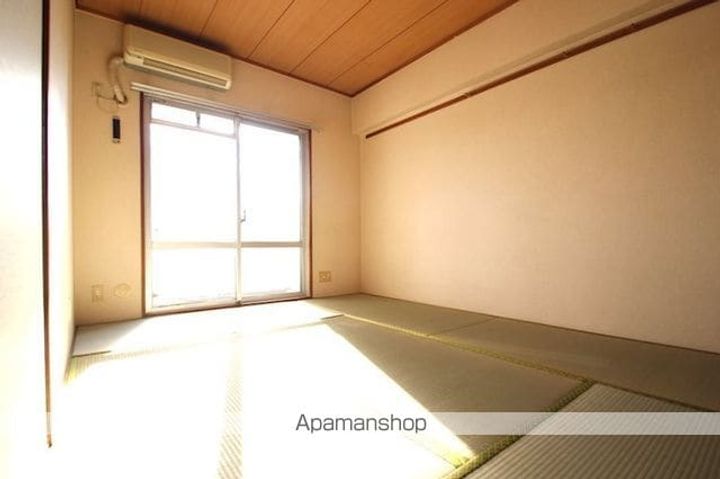 東京都北区豊島1丁目の賃貸マンションの内装