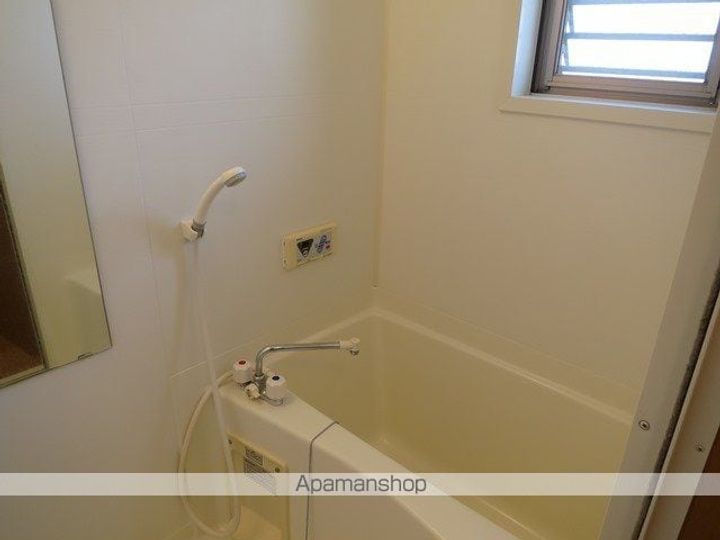 サンシャルム万代805の風呂