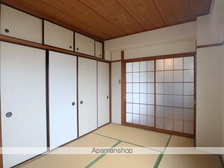 ロワール石川橋302の内装