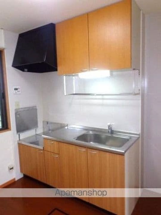 愛媛県松山市久万ノ台の賃貸アパートのキッチン