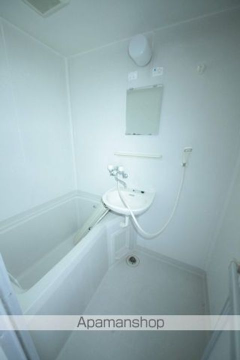 シャルマン日野102の風呂