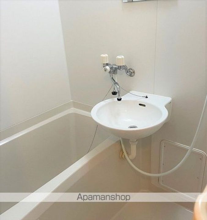 レオパレスハクジュの風呂