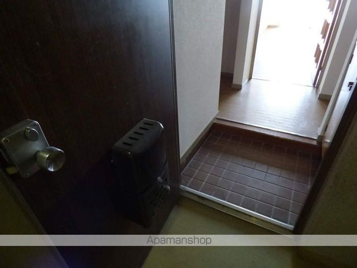 ゴールデンハイツふきあげの玄関