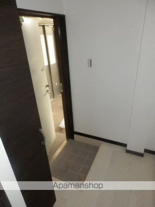 アンブラッセ要町の玄関