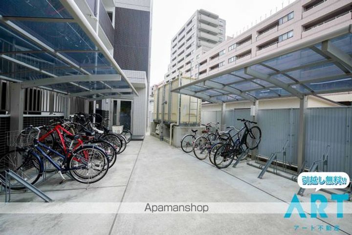 アルト萱町 西棟W406の外観