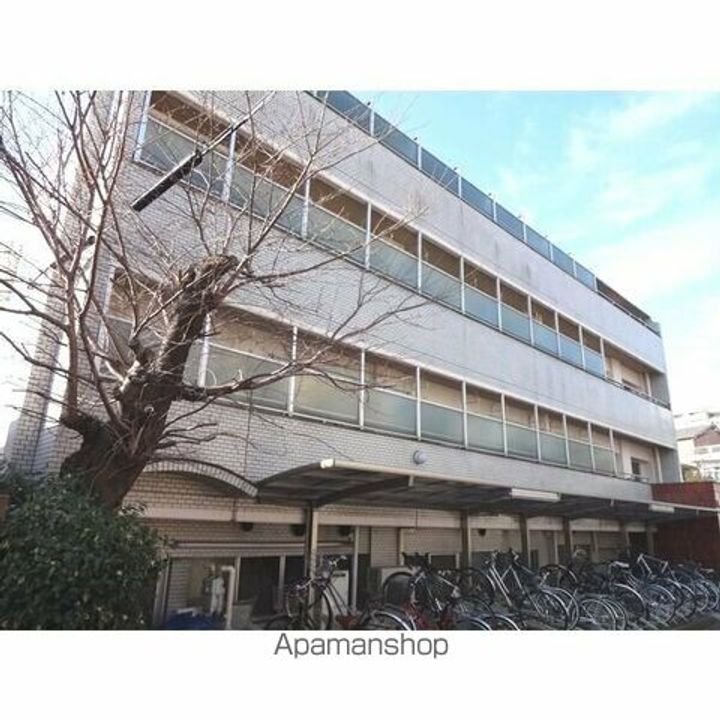 覚王山ドミトリー河合ビル(男子学生寮)の外観