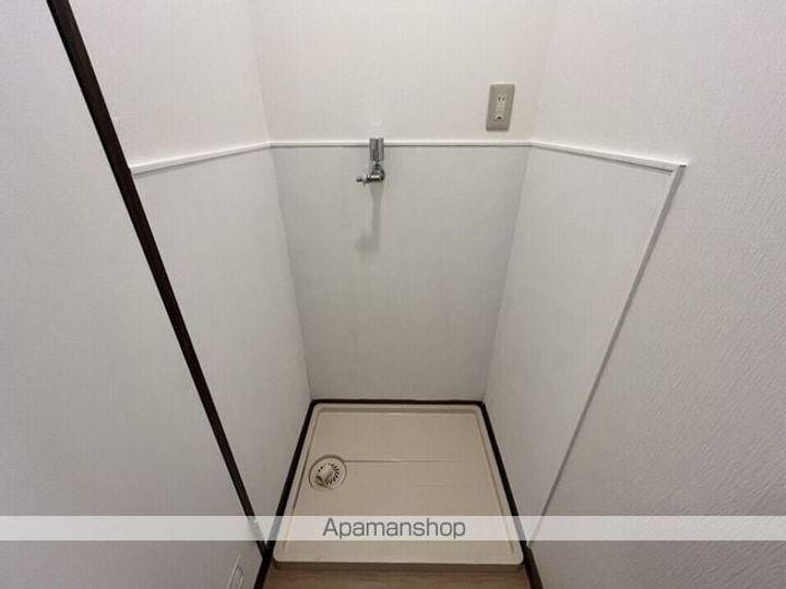 滋賀県甲賀市水口町元町の賃貸アパートの内装