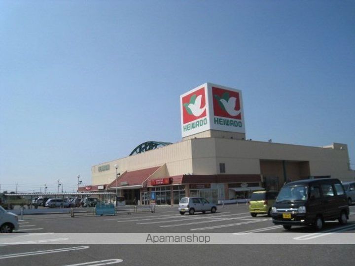 ファミール河瀬102の周辺