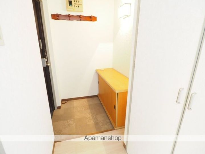 ヴォンメゾンSENGOKU305の玄関