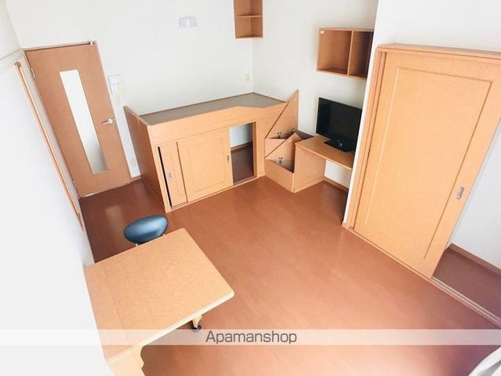 レオパレス住吉Aの居間