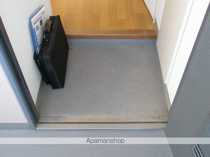 シャロム新町の玄関