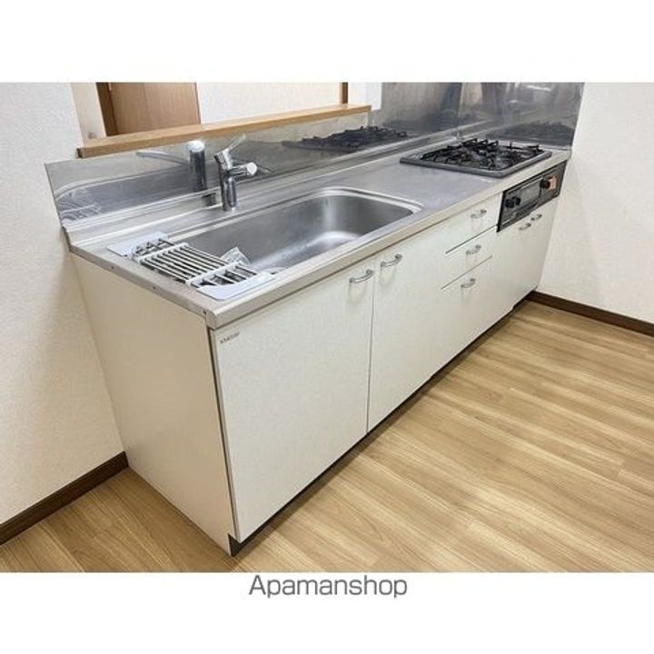 ラピュタハイツ1-Bのキッチン