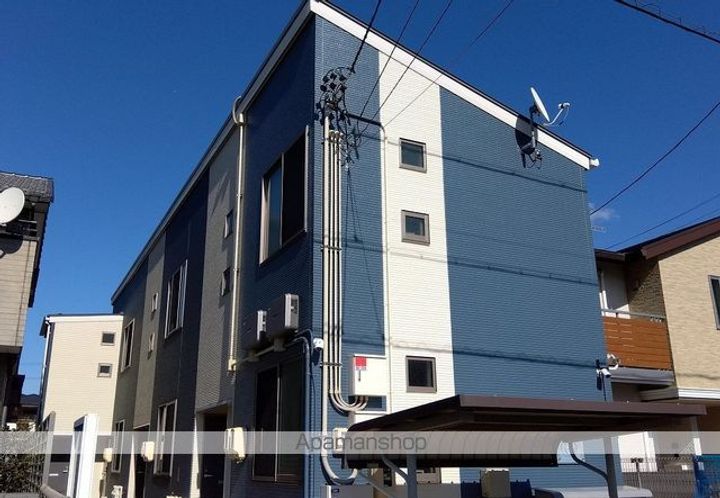 レオネクスト松蔭102の外観