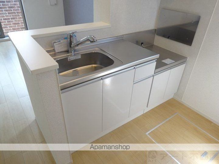 愛媛県伊予市下吾川の賃貸アパート106の内装