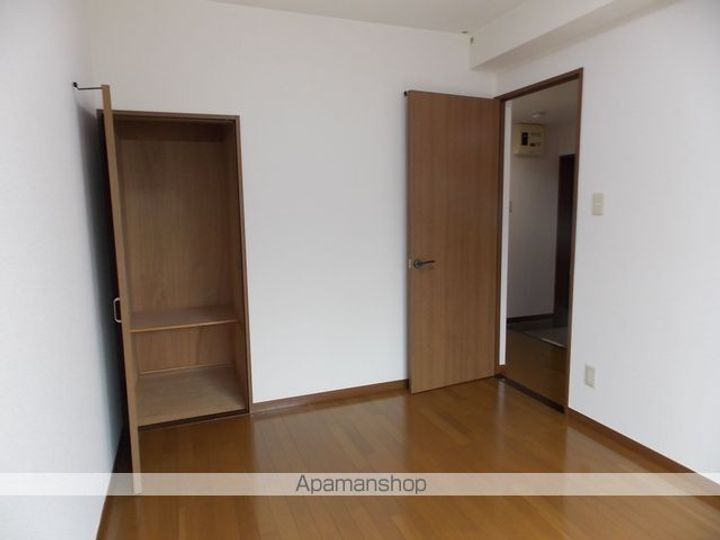 愛知県犬山市松本町3丁目の賃貸マンションの内装