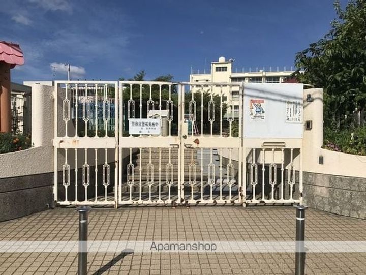 大阪府大阪市住吉区墨江4丁目の賃貸マンションの周辺