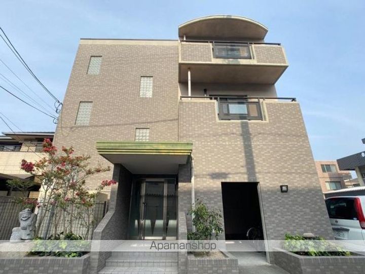 香川県高松市昭和町1丁目の賃貸マンションの外観