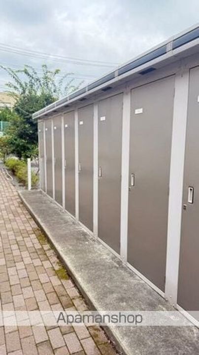 イーストヒルズ高松 Dの内装