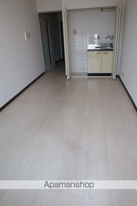 S.FIELD清水町の内装