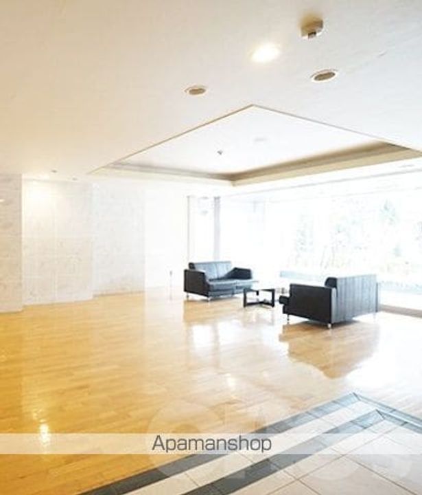 愛知県名古屋市中区千代田3丁目の賃貸マンションの外観