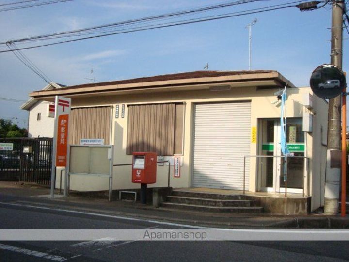 グランティスレーヴの周辺