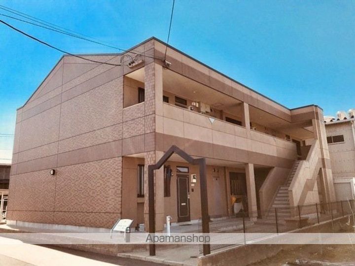 クオリティ パレスの外観